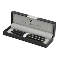 Golyóstoll készlet WELLINGTON Carbon golyóstoll + rollertoll antracit díszdobozban Golyóstoll készlet WELLINGTON Carbon golyóstoll + rollertoll antracit díszdobozban