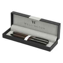 Golyóstoll készlet WELLINGTON Stamford golyóstoll + rollertoll barna díszdobozban Golyóstoll készlet WELLINGTON Stamford golyóstoll + rollertoll barna díszdobozban